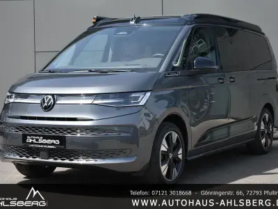 Neu VW California Beach 150 PS (110 kW) 2026 Grau Van