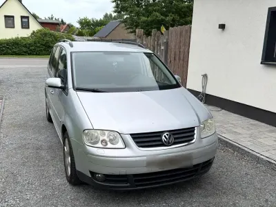 Gebraucht VW Touran 140 PS (102 kW) 2006 Silber Van / Kleinbus