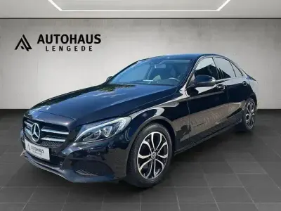 Gebraucht Mercedes C180 Avantgarde 156 PS (114 kW) 2018 Schwarz Limousine