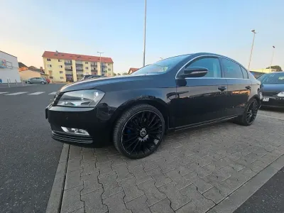 Gebraucht VW Passat Comfortline 122 PS (89 kW) 2010 Schwarz Limousine