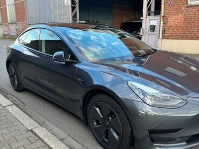 gebraucht Tesla Model 3 SR+ 2021