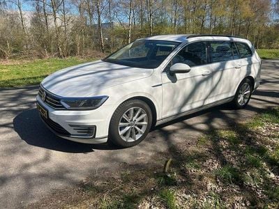 Gebraucht VW Passat GTE 156 PS (114 kW) 2016 Weiß Kombi