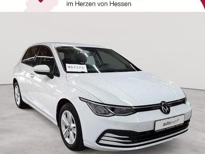 Gebraucht VW Golf VIII Life 131 PS (96 kW) 2022 Weiß Limousine