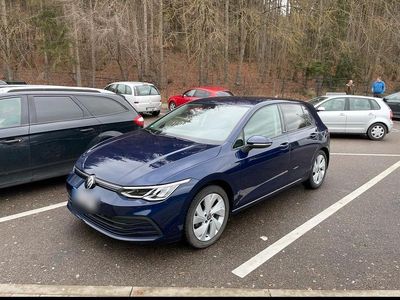 Gebraucht VW Golf VII United 150 PS (110 kW) 2021 Blau Kleinwagen