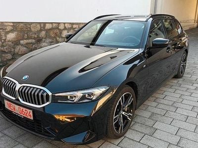 Gebraucht BMW 330 M Sport 245 PS (180 kW) 2025 Schwarz Kombi