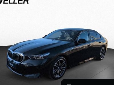 Black sapphire (schwarz) Gebraucht 2025 BMW 520 M Sport Limousine | 51.950 € (Superpreis)