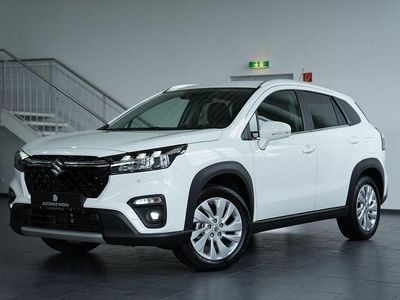 Weiß Gebraucht 2024 Suzuki SX4 S-Cross Comfort SUV | 22.790 € (Guter Preis)
