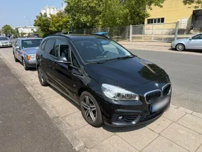 Gebraucht BMW 218 Active Tourer 150 PS (110 kW) 2017 Schwarz Van / Kleinbus
