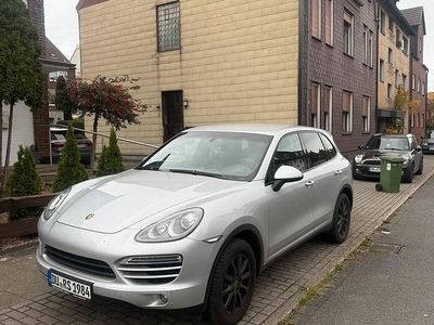 Silber Gebraucht 2013 Porsche Cayenne SUV | 29.999 €