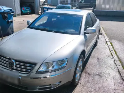 Gebraucht VW Phaeton 313 PS (230 kW) 2003 Grau Limousine