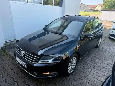 Gebraucht VW Passat Comfortline 160 PS (117 kW) 2012 Schwarz Kombi