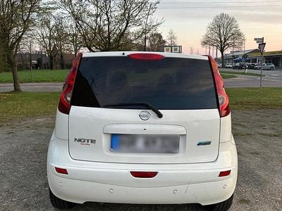 Gebraucht Nissan Note 90 PS (66 kW) 2012 Weiß Kleinwagen