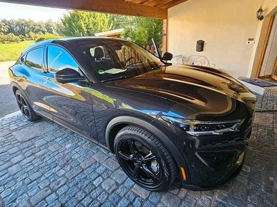 Gebraucht Ford Mustang Mach-E 216 kW (294 PS) 2022 Grau SUV