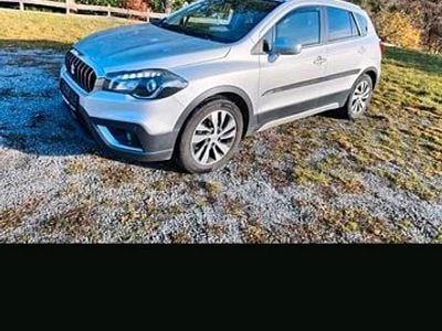 Silber Gebraucht 2017 Suzuki SX4 S-Cross SUV | 12.300 € (Teuer)