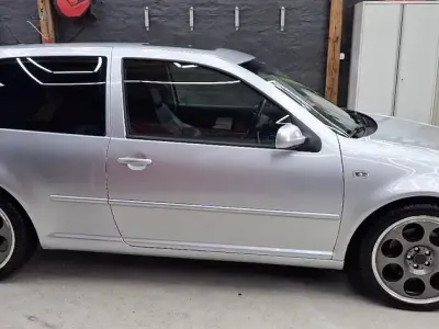 Gebraucht VW Golf IV Highline 204 PS (150 kW) 2002 Silber Limousine