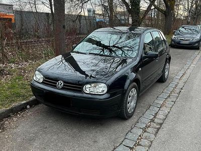 Usata VW Golf IV 105 CV (77 kW) 2002 Nero Berlina