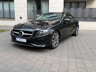 Usata Mercedes E200 184 CV (135 kW) 2018 Nero Coupé