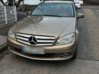 Gebraucht Mercedes C180 Avantgarde 156 PS (114 kW) 2010 Braun Limousine