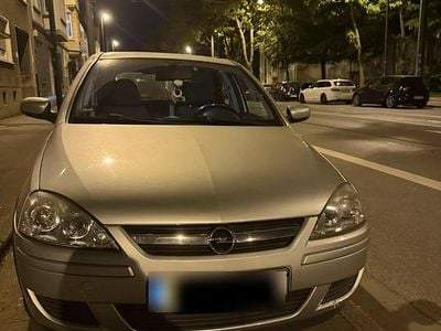 Usata Opel Corsa 58 CV (42 kW) 2006 Argento Utilitaria
