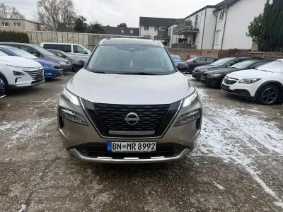 Usata Nissan X-Trail Tekna 158 CV (116 kW) 2024 Oro SUV