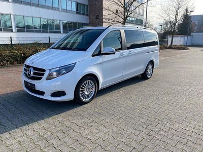 Gebraucht Mercedes V220 Edition 163 PS (119 kW) 2017 Weiß Van / Kleinbus