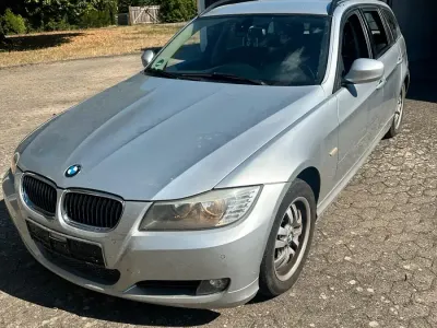 Gebraucht BMW 318 142 PS (104 kW) 2009 Silber Kombi