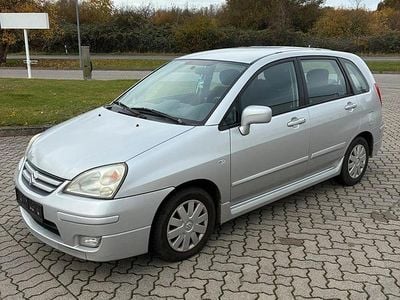 Suzuki Liana