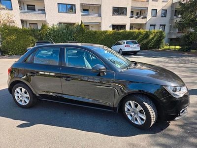 Gebraucht Audi A1 Sportback Attraction 86 PS (63 kW) 2015 Schwarz Kleinwagen