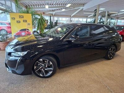 Schwarz Gebraucht 2024 Peugeot 308 SW Allure Kombi | 20.990 € (Fairer Preis)