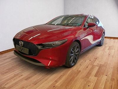 Rot Gebraucht 2025 Mazda 3 Exclusive-Line Limousine | 24.300 € (Guter Preis)