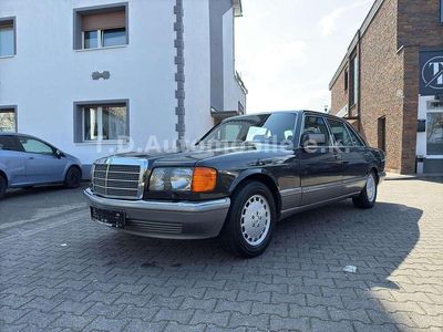 Gebraucht Mercedes 560 279 PS (205 kW) 1988 Grau Limousine