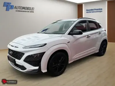 Gebraucht Hyundai Kona N Line 120 PS (88 kW) 2023 Weiß SUV