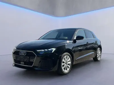Gebraucht Audi A1 Sportback Comfort 95 PS (69 kW) 2024 Mythosschwarzmet. Kleinwagen