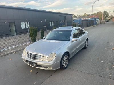 Mercedes E200