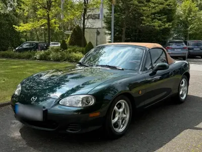 Gebraucht Mazda MX5 146 PS (107 kW) 2001 Grün Cabrio