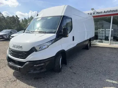 Gebraucht Iveco Daily 155 PS (114 kW) 2023 White ic 194 Van / Kleinbus
