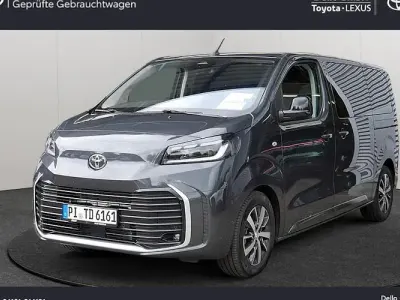 Gebraucht Toyota Proace Verso 180 PS (132 kW) 2026 Grau Kombi