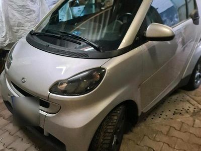 Silber Gebraucht 2009 Smart ForTwo Coupé Coupé | 3.200 € (Etwas zu teuer)