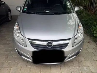 Używany Opel Corsa 80 KM (58 kW) 2007 Srebrny Hatchback