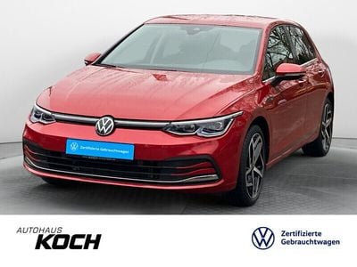 Gebraucht VW Golf VIII Style 150 PS (110 kW) 2023 Kings red metallic Limousine