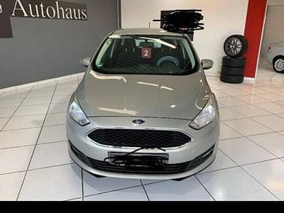 Gebraucht Ford C-MAX 125 PS (91 kW) 2018 Gold Van / Kleinbus