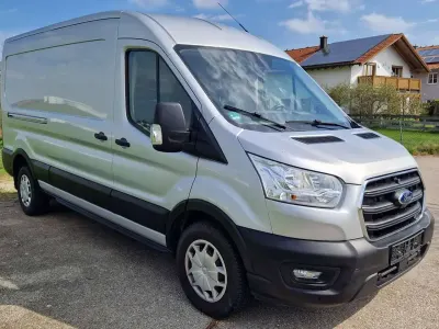 Używany Ford Transit Trend 131 KM (96 kW) 2020 Srebrny Van