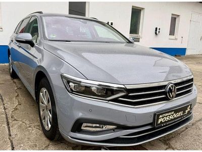 Gebraucht VW Passat Business 200 PS (147 kW) 2023 Grau Kombi