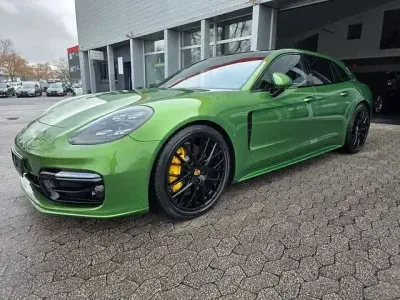 Gebraucht Porsche Panamera GTS Sport Turismo Sport Turismo 460 PS (338 kW) 2018 Mambagruen Kombi