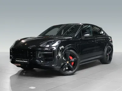 Gebraucht Porsche Cayenne GTS 500 PS (367 kW) 2026 Schwarz SUV