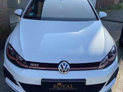 Gebraucht VW Golf VII GTI 245 PS (180 kW) 2019 Weiß Kleinwagen