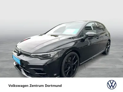 Używany VW Golf VIII Black Edition 333 KM (244 kW) 2025 Czarny Sedan/Limuzyna