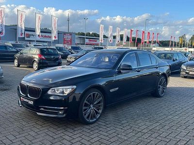 BMW 730