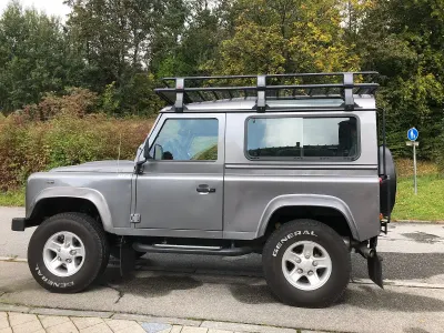 Gebraucht Land Rover Defender 122 PS (89 kW) 2008 Grau Kombi