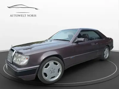 Gebraucht Mercedes E300 Sportline 220 PS (161 kW) 1991 Violett Coupé